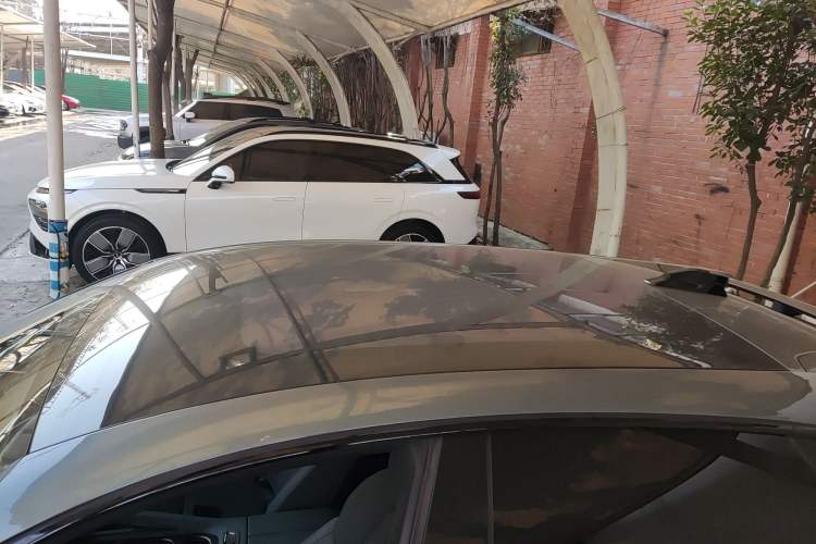 Used Zeekr 001 2022 Ultra-Long Range Dual-Motor YOU Version
