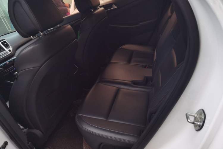 Used Hyundai Tucson 2015 1.6T Dual-Clutch Two-Wheel-Drive Smart Model