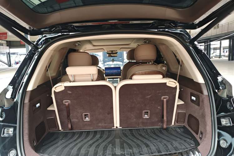 Used Hima AITO M7 2024 1.5T Rear-Drive Plus Version 6 Seats
