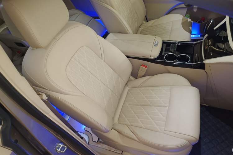 Used Buick GL8 2023 ES Lu Zun Luxury Model
