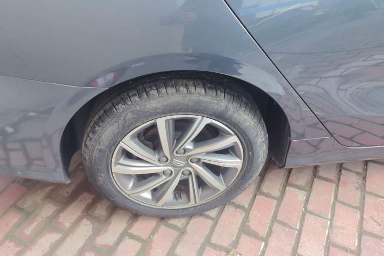 Used Geely Auto Binray 2018 14T CVT Colorful Edition
