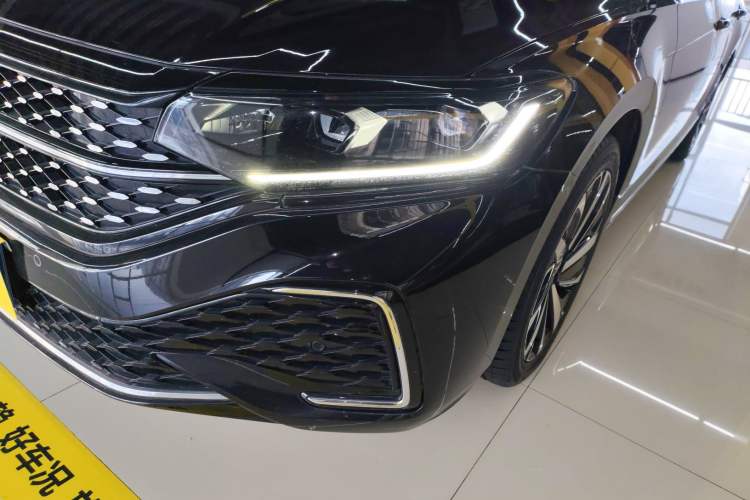 Used Volkswagen Passat 2022 330TSI Starry Elite Edition
