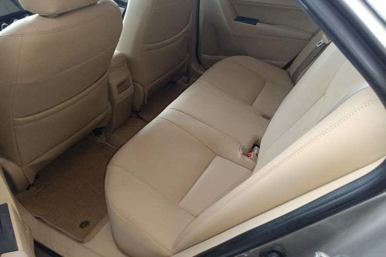 Used Toyota Corolla 2014 1.6L CVT GL-i
