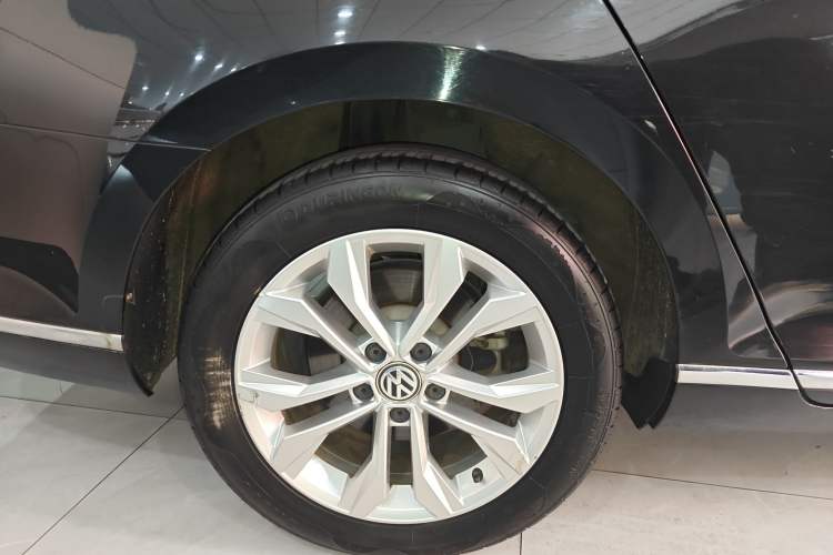 Used Volkswagen Magotan 2018 330TSI DSG Luxury Model