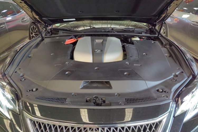 Used Lexus LS 2020 500h Excellence Edition China VI standard