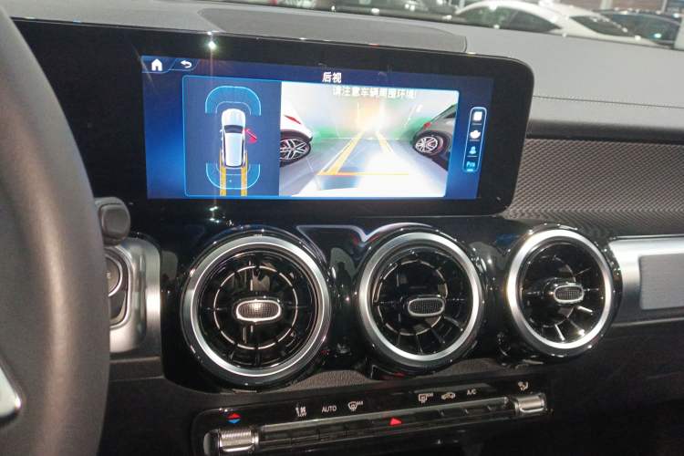 Used Mercedes-Benz GLB 2024 GLB 200 Dynamic Edition