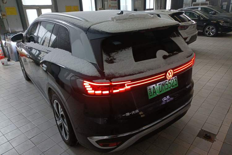 Used Volkswagen ID.6 CROZZ 2022 Long-Range PRO Edition
