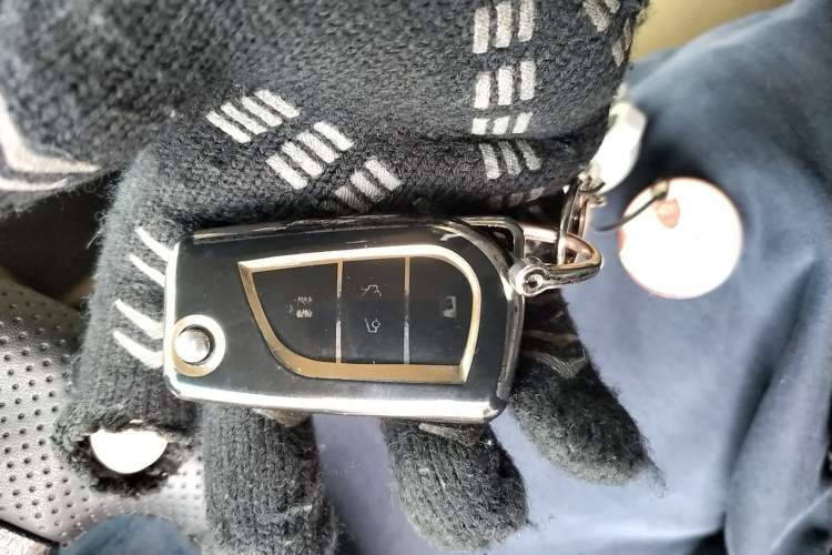 Used Toyota Camry 2016 2.0G 10th Anniversary Leading Edition