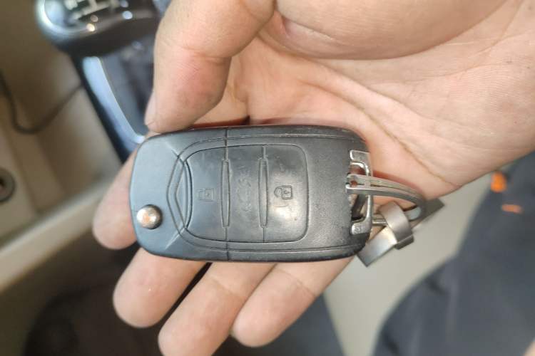 Used Baojun 730 2016 1.5L Manual Comfort Version 7 Seats China V Emission Standard
