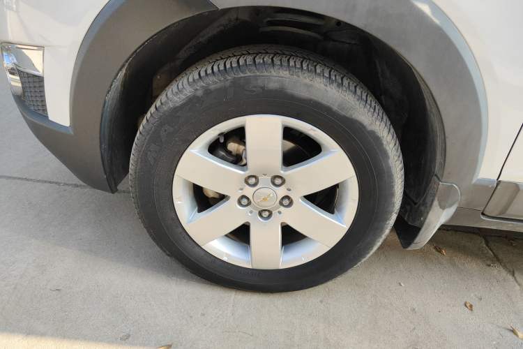 Used Chevrolet Captiva 2014 2.4L Two-Wheel Drive Urban Version 7 Seats
