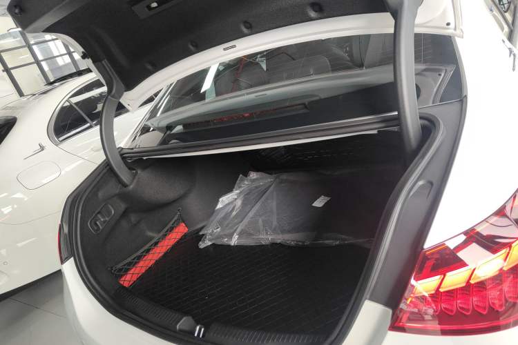 Used Mercedes-Benz C-Class 2024 Restyled C 260 L Sport Edition
