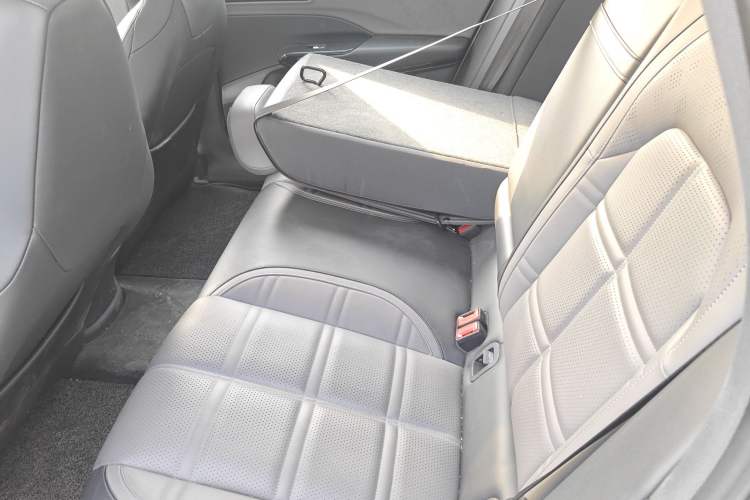 Used Hongqi EH7 2024 690 Pro