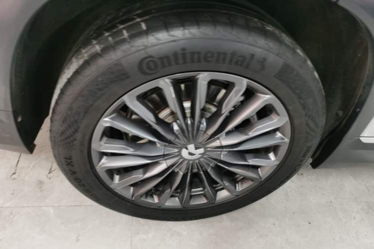 Used Nio ES8 2020 415 km Range 6-Seater Version
