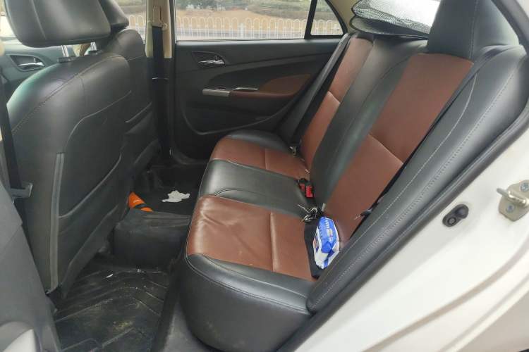 Used BYD F3 2015 Energy-Saving Edition 1.5L Manual Luxury Model