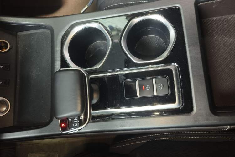 Used  Ruisheng Ace M7 2023 2.0L Automatic Long Wheelbase Enjoyment Version 7 Seats
