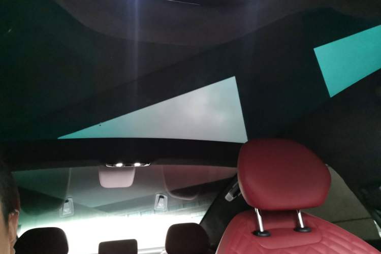 Used  Star Era ES 2025 All-Electric Pro Four-Wheel Drive 77 kWh
