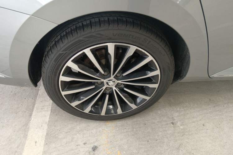 Used Skoda Superb 2018 TSI330 DSG Luxury Edition China V Standard
