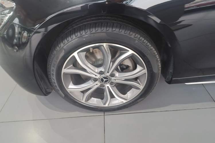 Used Mercedes-Benz E-Class 2022 Revised E 300 L Sporty and Stylish Edition
