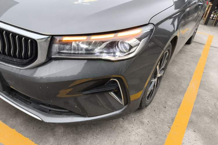 Used Geely Auto Emgrand 2022 4th Generation 1.5L CVT Flagship Model
