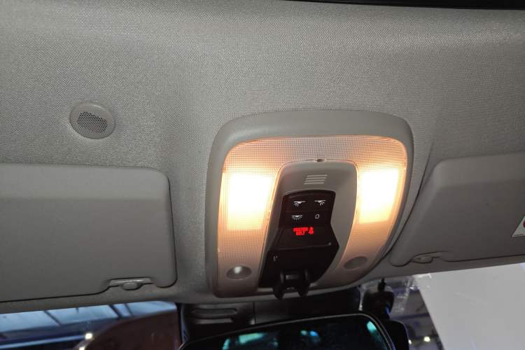 Used Volvo XC60 2016 T5 AWD Zhiyuan Edition
