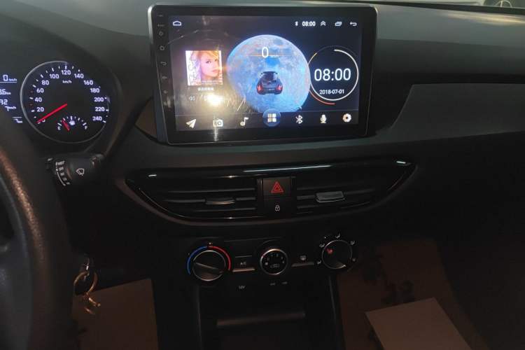 Used Hyundai Celesta 2018 1.6L Automatic GL Enjoyment Edition China VI compliant
