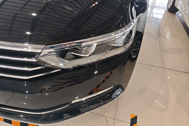 Used Volkswagen Magotan 2019 330TSI DSG Leading Model China VI Standard