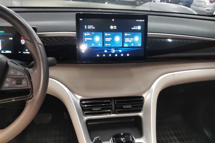 Used BYD Song Pro New Energy 2023 Champion Edition DM-i 71KM Navigation Model