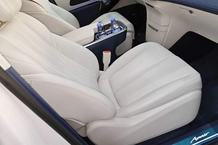 Used Buick Century 2025 2.0T Seven-Seater Yinshi Edition