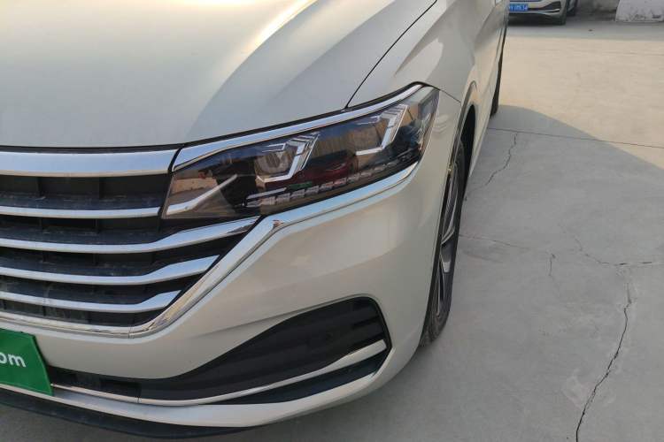 Used Volkswagen Viloran 2024 330TSI Luxury Edition