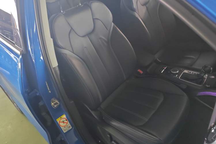 Used Audi Q2L 2022 35 TFSI Fashion Dynamic Model
