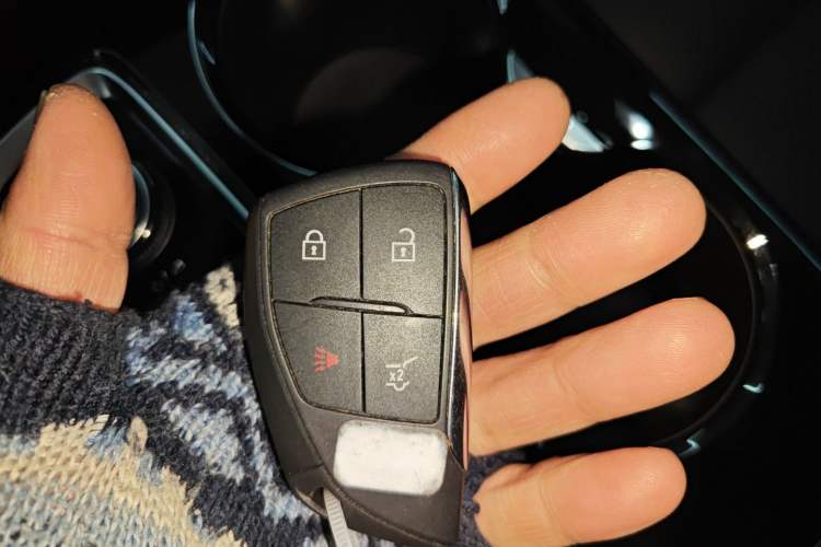 Used Buick Envision 2025 Encore Plus 28T Two-Wheel-Drive Platinum Edition