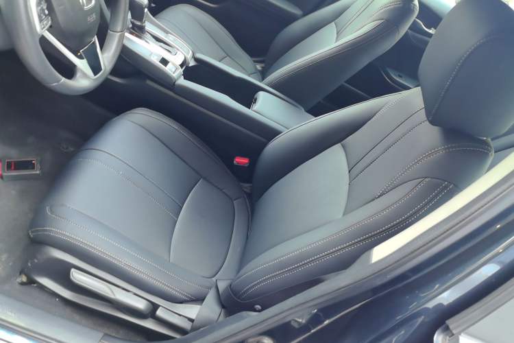 Used Honda Civic 2016 220TURBO CVT Luxury Edition
