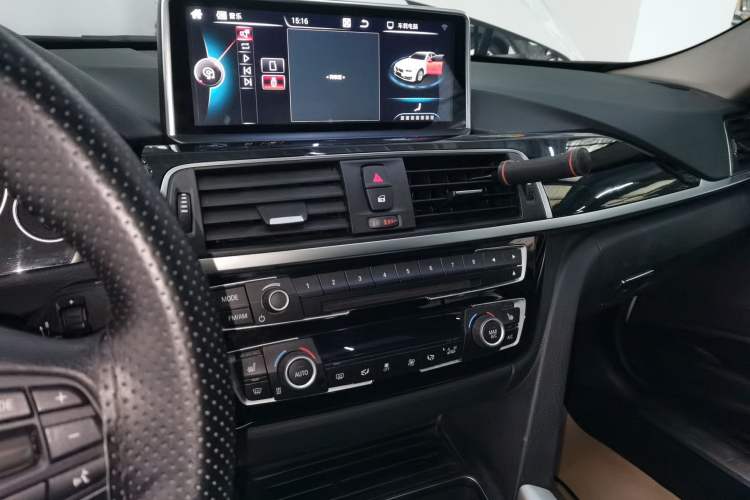 Used BMW 3 Series 2017 320Li xDrive Fashion Model
