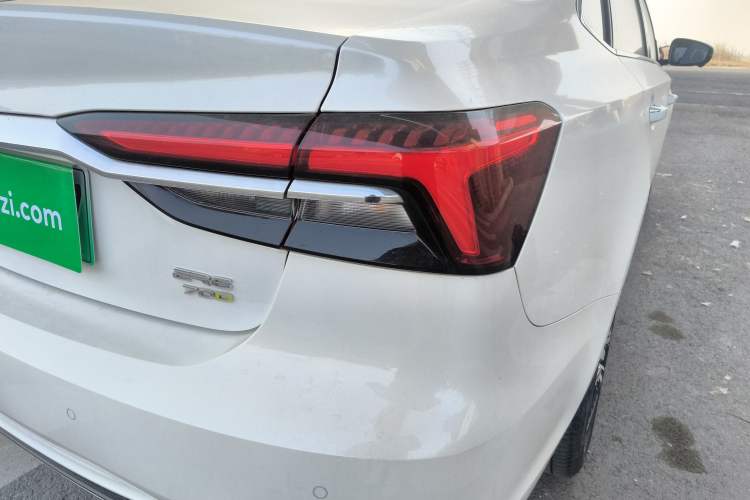 Used  ER6 2020 620 km Smart Edition