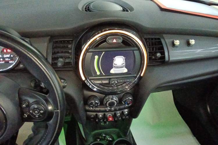 Used  MINI 2016 1.5T COOPER
