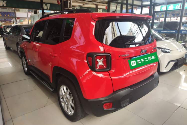 Used Jeep Renegade 2019 220T Automatic Leading Edition
