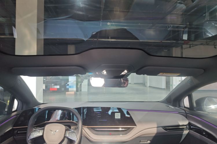 Used Hongqi EH7 2024 760 Pro+ Four-Wheel Drive Version
