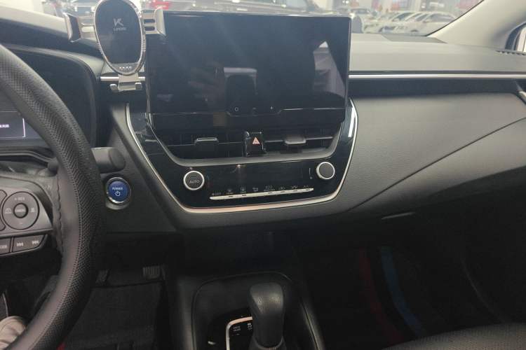 Used Toyota Levin 2023 Smart Electric Hybrid Dual-Engine 1.8L Leading Edition
