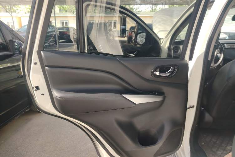 Used Nissan Terra 2020 2.5L XV 4WD Automatic Four-Wheel Drive Flagship Edition