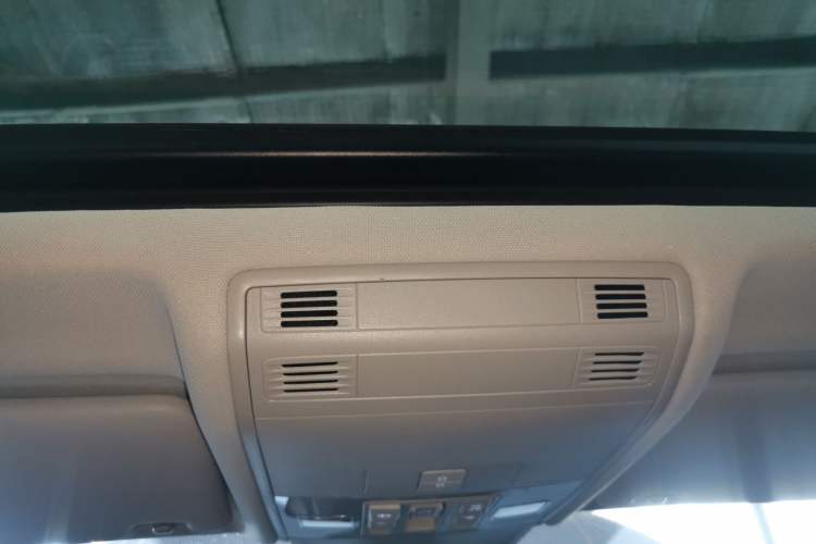 Used Volkswagen Tayron GTE Plug-in Hybrid 2023 280TSI Luxury Plus Advanced Edition
