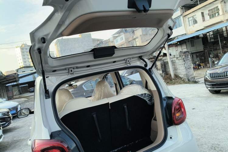 Used Wuling Hongguang MINIEV 2025 Four-Door Version Advanced Edition
