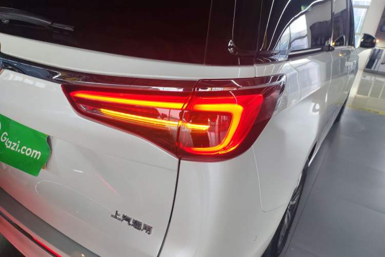 Used Buick GL8 2023 ES Lu Zun Deluxe Model
