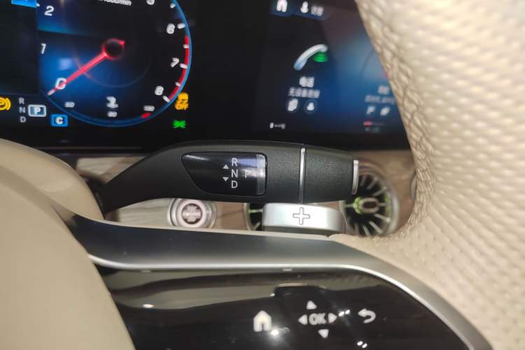 Used Mercedes-Benz E-Class 2023-Year Restyled E 260 Coupe