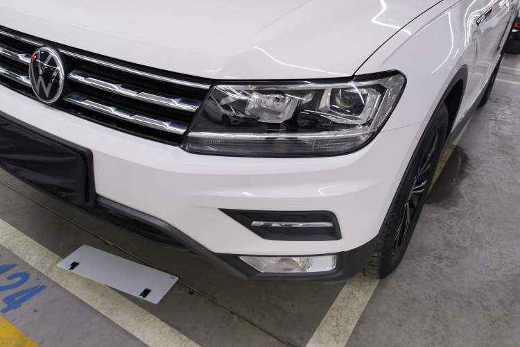 Used Volkswagen Tiguan L 2020 330TSI Automatic Two-Wheel Drive Panoramic Comfort Edition China VI Standard