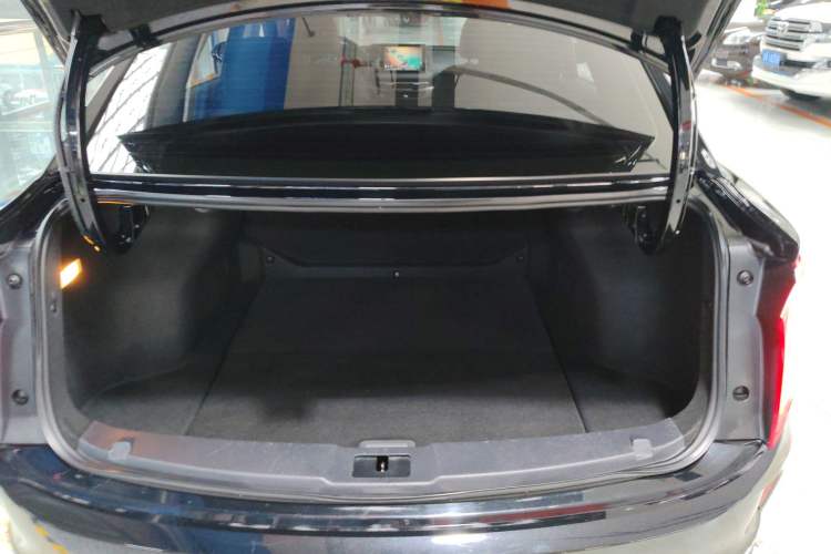 Used Hongqi E-QM5 2023 Revised Version Basic Travel Edition
