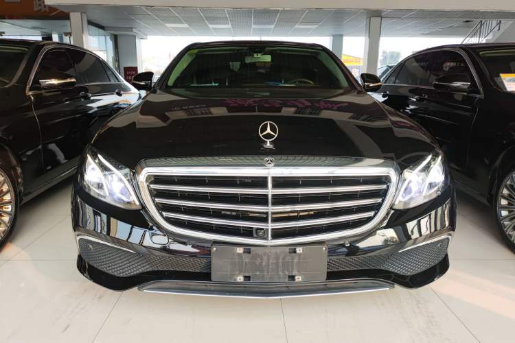 Used Mercedes-Benz E-Class 2019 Facelifted E 300 L Stylish Version
