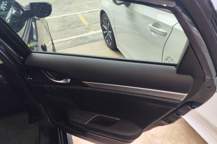 Used Honda Civic 2019 220TURBO CVT Dynamic Edition China VI Emission Standard
