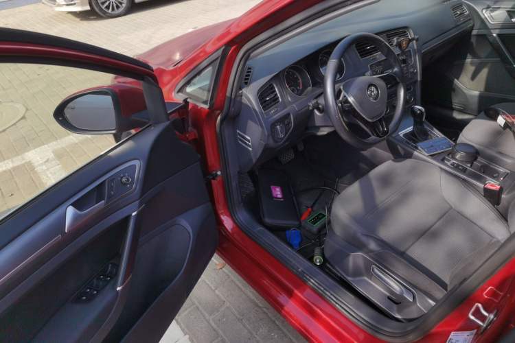 Used Volkswagen Golf 2015 1.6L Automatic Comfort Model
