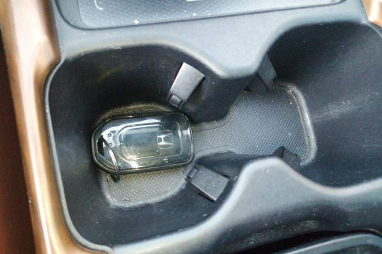 Used Honda CR-V 2021 240TURBO CVT 2WD Fashion Edition
