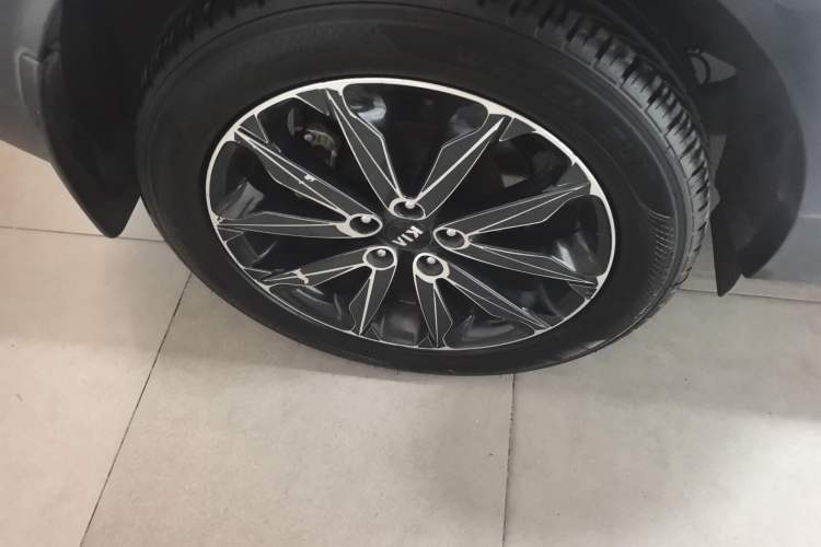 Used Kia KX5 2016 1.6T Automatic Two-Wheel Drive DLX
